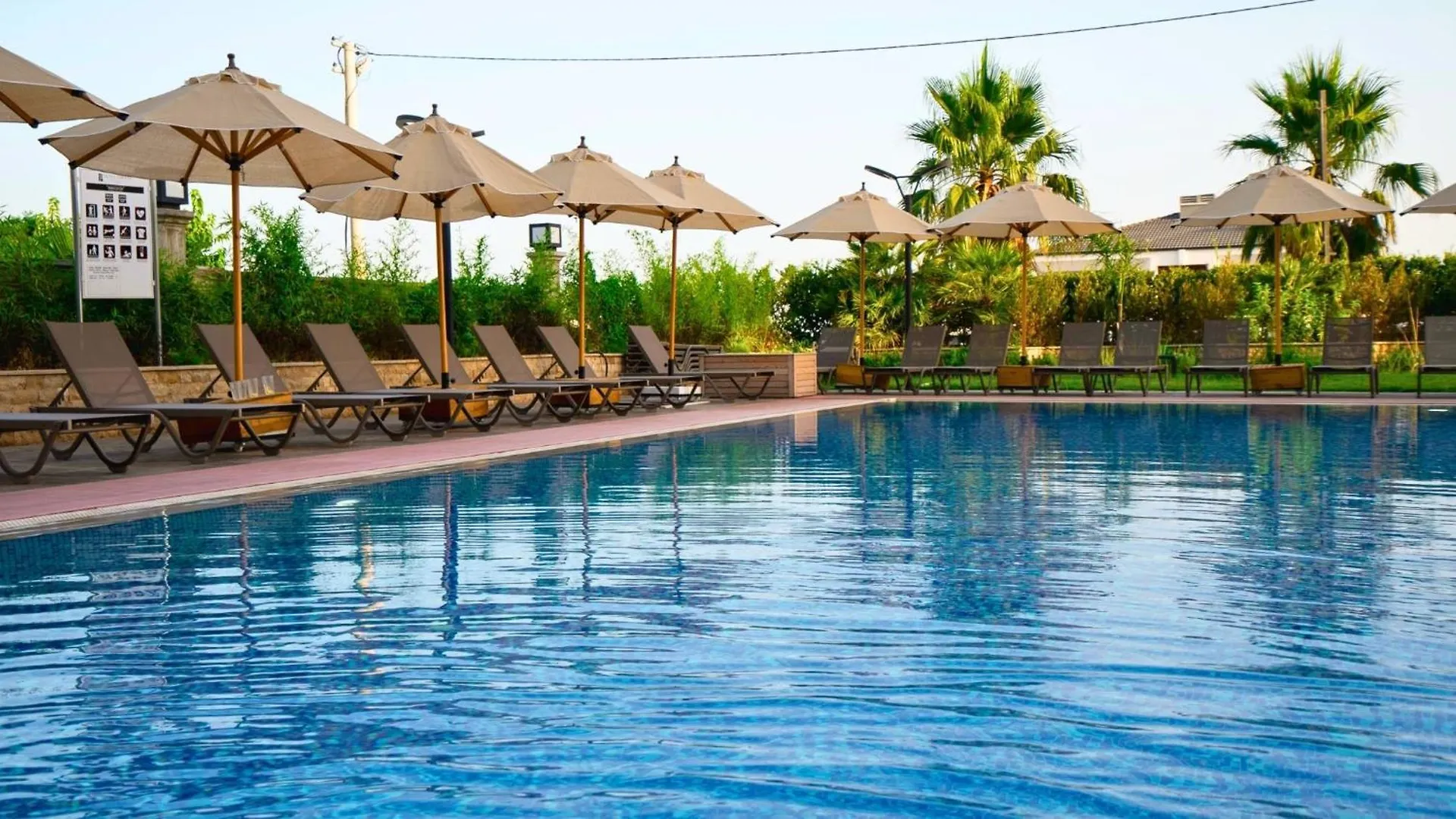 Seven For Life Thermal Hotel 库萨达斯 5*,